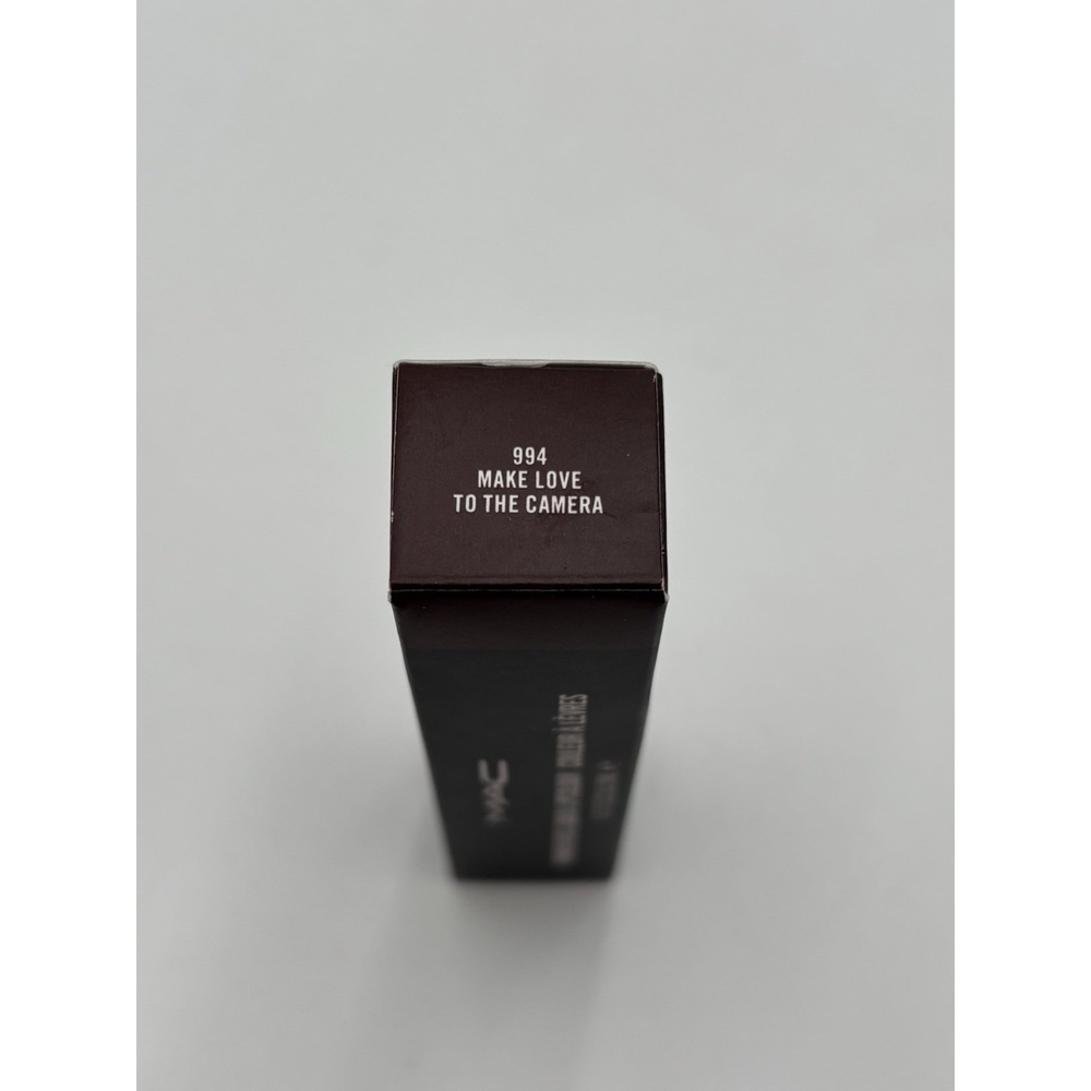 MAC Powder Kiss Liquid Lipcolour 994 Make Love To The Camera 5ml NIB - Picture 3 of 5